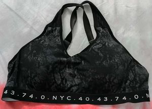 Stylish Black Sports Bra