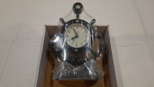 Table Clock ⏰️ - Brown