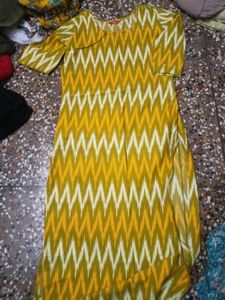 8 T-Shirts + 1 kurti