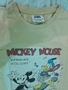 T-shirt