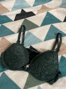 Hunkemoller Lace Detail Push-Up Bra