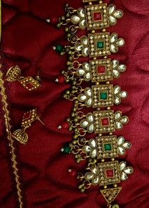 Elegant Kundan & Emerald Necklace Set