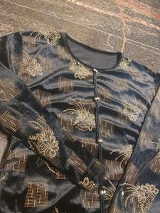 Floral Velvet Kurta