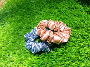 2 Scrunchies Combo