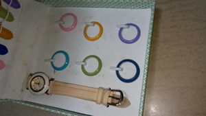 🥰Cute Aesthetic Wathes Set With 6 Straps🌈