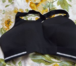 Black Sports Bra