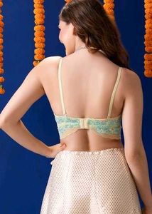 Clovia Floral Patterned Bralette in Lace