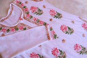 Gul-e-Jahaan White &amp; Beige Pink Chikankari Kurta