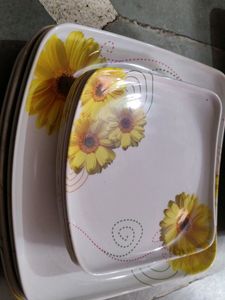 Square Sunflower Serving Trays