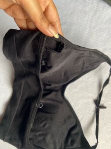 Comfortable Black Sports Bra