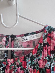 Zara - Floral Smocked Blouse