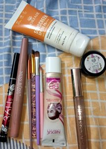 Makeup Bundle with Sunscreen & Foundation