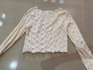 white pullover top