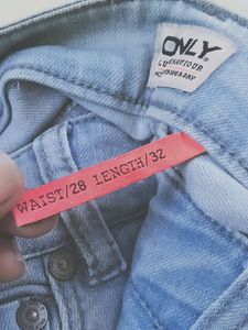 Women Jeans 👖 Light Blue Colour