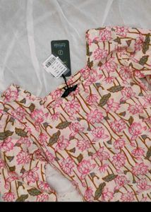 🌸Floral Print Kurta with Lace-Up Back