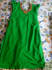 BEAUTIFUL PEACOCK GREEN KURTHI