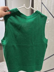 Green Cable Knit V-Neck Vest with 'D' Emblem