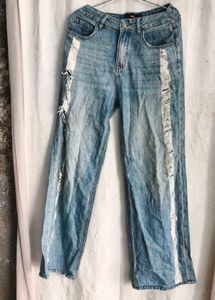 Distressed Wide Leg Jeans
