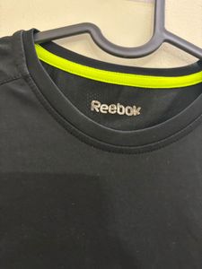 Reenok nylon tshirt