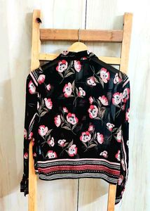 Chic Floral Print Button-Up Shirt Size-34