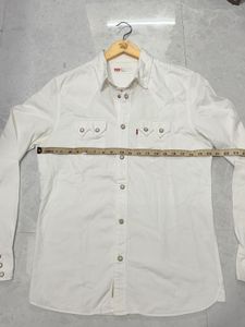 Classic White Levi's Western Shirt