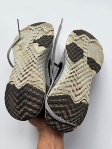 Nike Odyssey Running Shoes - UK 5
