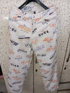 H&amp;M COCA COLA LOGO PRINTED DENIM