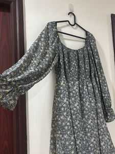 Chic Floral Print Midi Dress