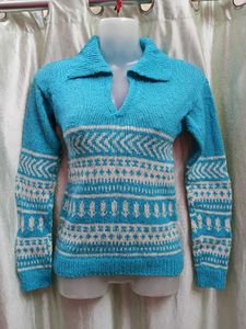 Stylish Blue Knit Sweater