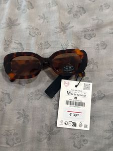 Zara Oval sunglasses