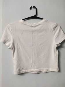 white/black Cropped T-Shirt