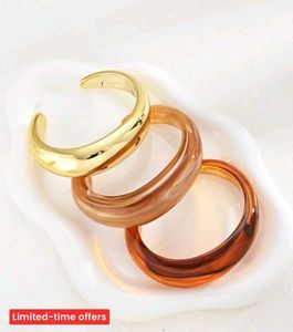 Chunky Resin &amp; Gold Bangle Set