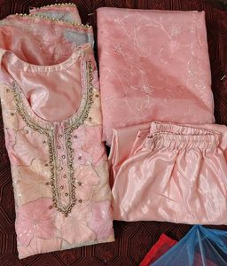 Elegant Pink Embroidered Kurta Set