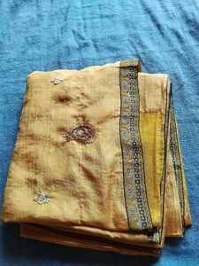 Elegent Yellow  Saree with blause piec