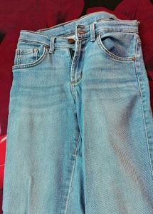 Stylish Split Hem Jeans