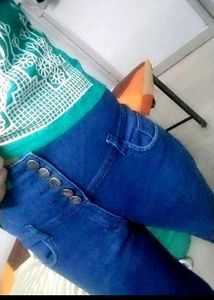 Vibrant Blue High-Waisted Button-Up Jeans