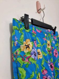 Floral Print Cropped Pants