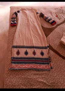 I Am Selling Kurta Set