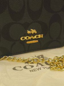 Coach Mini crossbody box packing 🤗