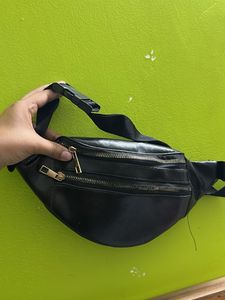 Chic Black Faux Leather Fanny Pack