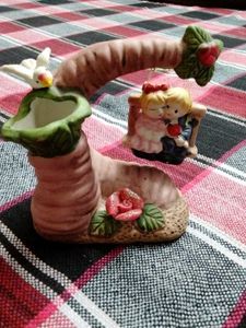 Cute Couple Showpiece
