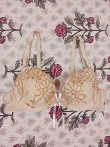 ⋆˚𝜗𝜚˚⋆Pretty lacy bras⋆˚𝜗𝜚˚⋆