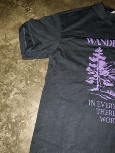 Wander Freely Graphic T-Shirt