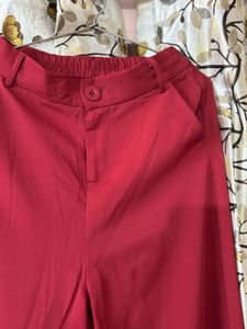 Chic Red Wide-Leg Pants