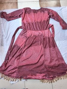 its is pink midi
