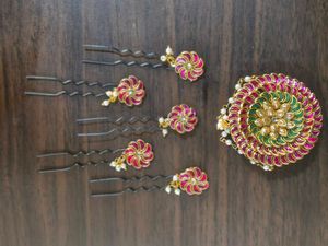 Ethnic Hair Pin &amp; Bun Set