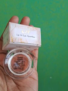 Myglamm Lit And Eye Sparkle