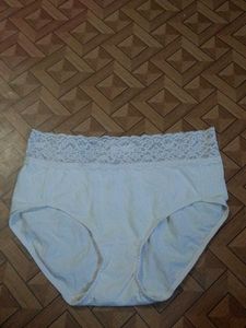 Comfortable White Lace Trim Briefs