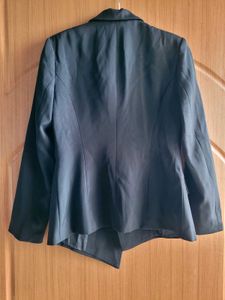 Chic Double-Breasted Black Blazer