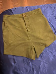 KHAKI colour shorts NEVER WORN